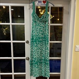 BCBG Maxazaria - Elegant Green Patterned Maxi Dress